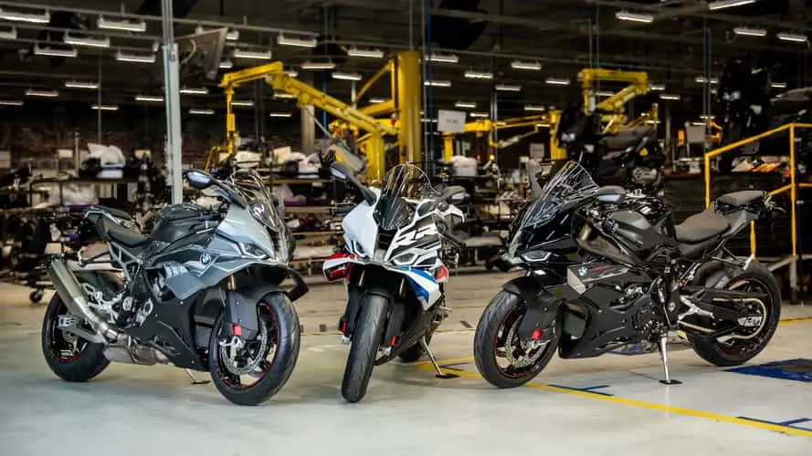 Nova BMW S 1000 RR 2025 é fabricada no Brasil  - Foto: Divulgação