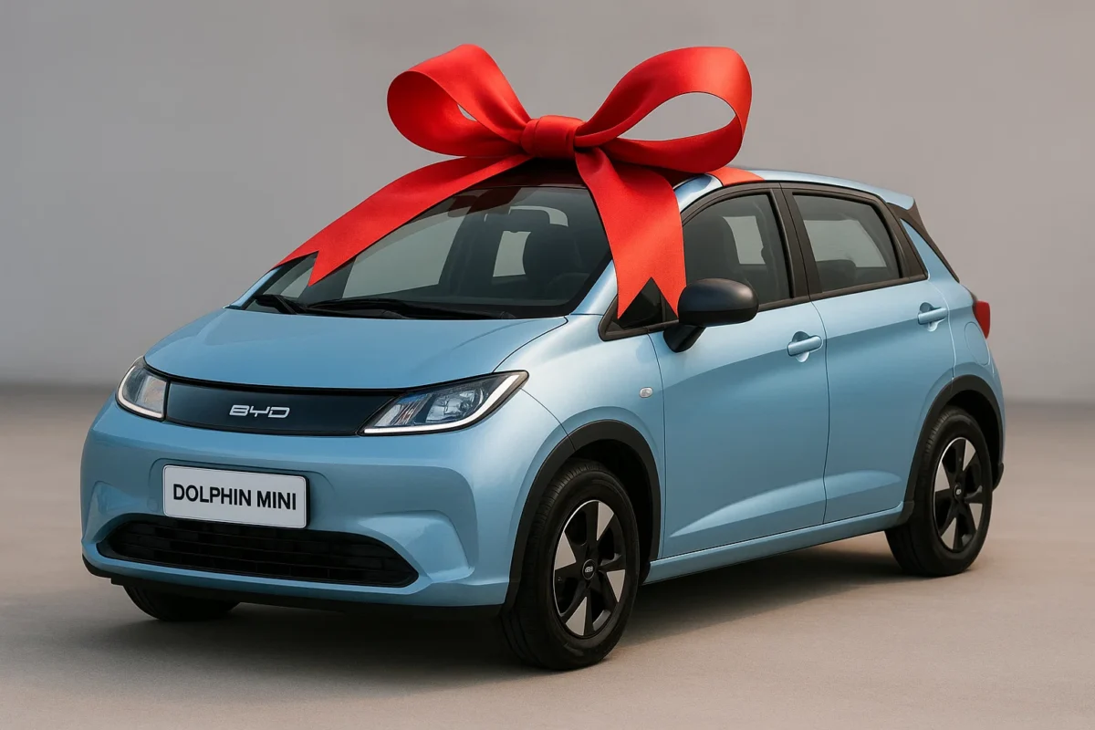 BYD Dolphin Mini tem preço de banana na China e é o carro mais vendido de abril