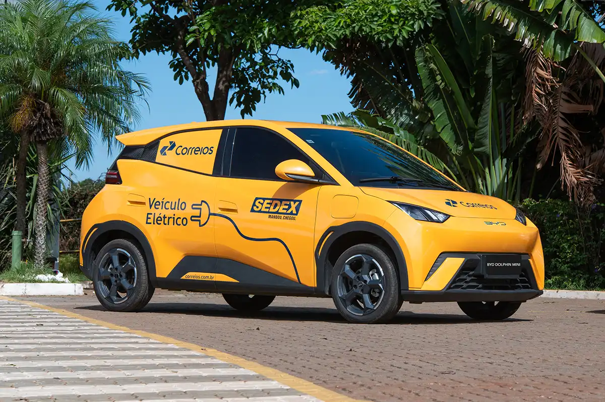 Correios recebem unidades do BYD Dolphin Mini Cargo - Foto: Divulgação