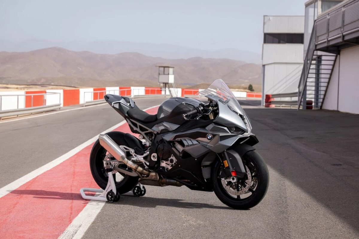 BMW S 1000 RR - Foto: divulgação