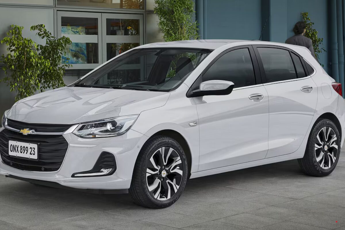 Chevrolet Onix - Foto: Divulgação