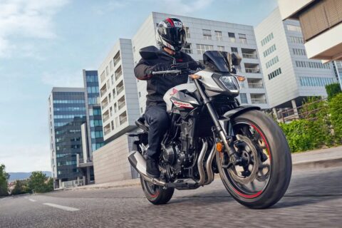 Honda Hornet e NX500 tem preços acima de R$ 40 mil no Brasil
