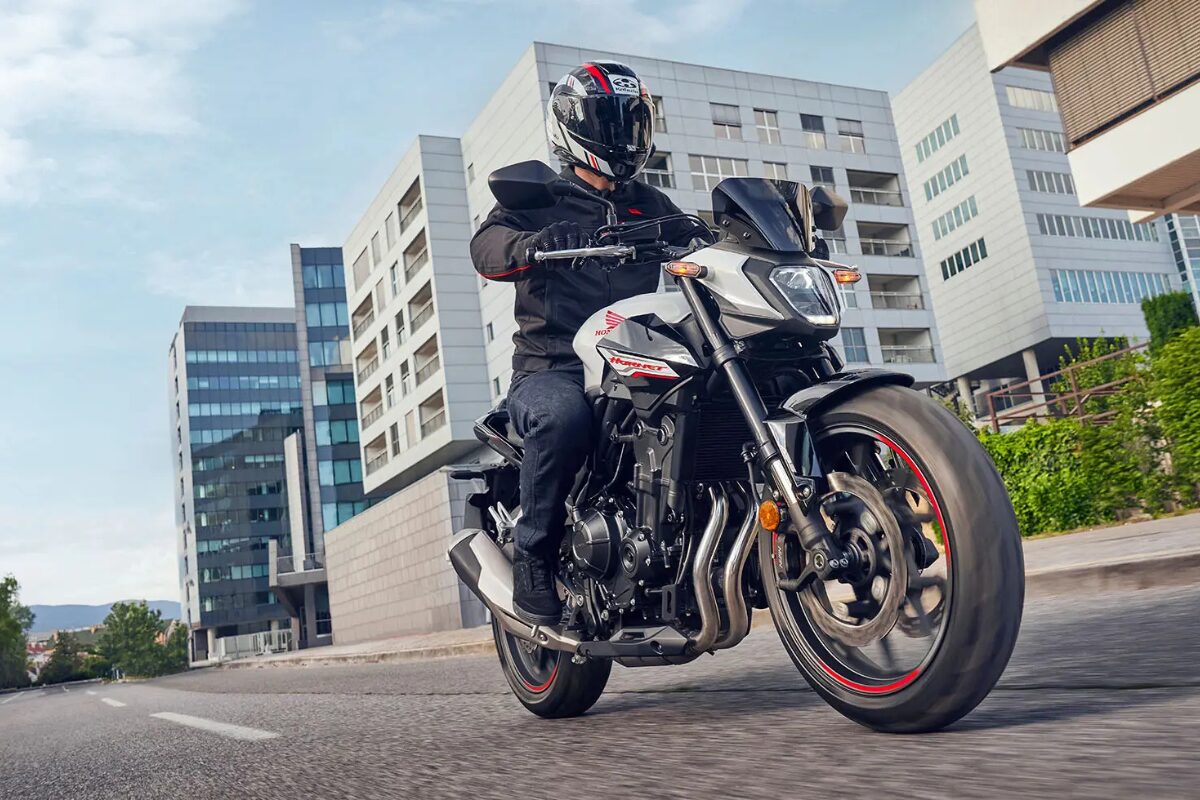 Honda Hornet e NX500 tem preços acima de R$ 40 mil no Brasil