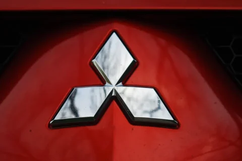 Novo SUV da Mitsubishi é baseado no Renault Scenic