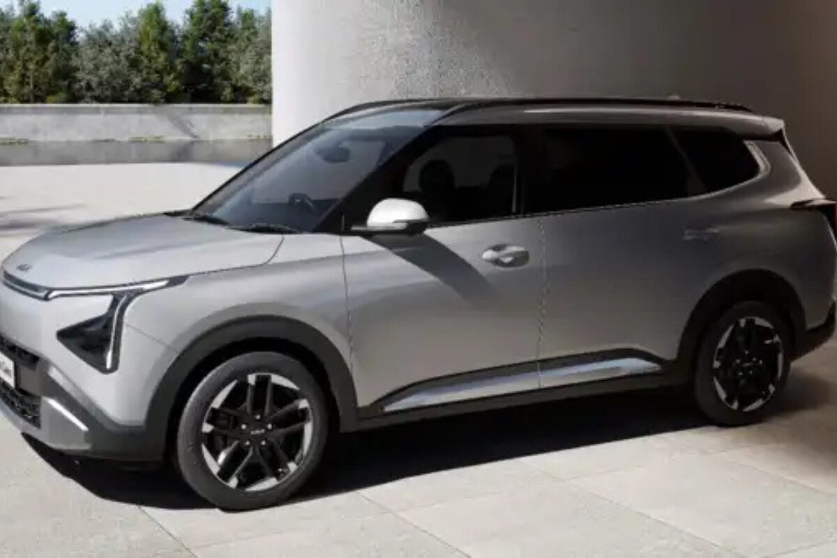 Kia lança Carens de 7 lugares é rival de peso da Chevrolet Spin