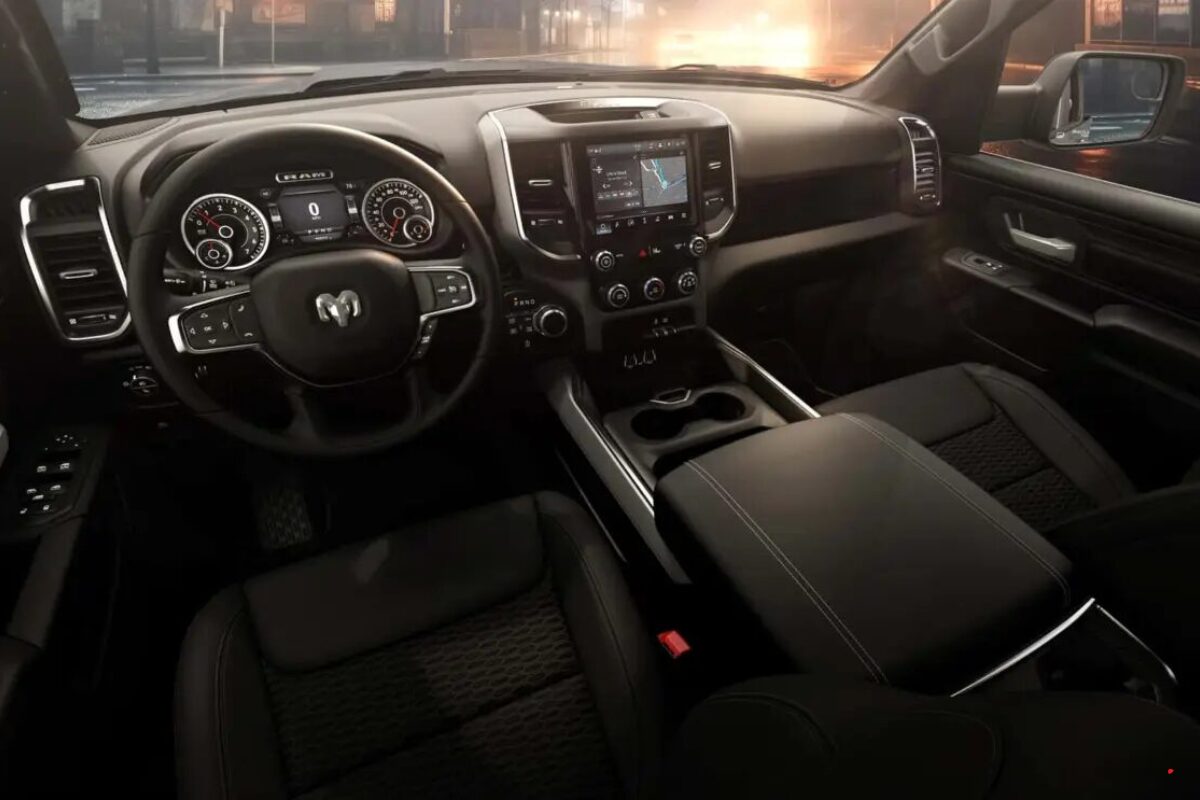 Ram 1500 tem nova versão ‘baratinha’ por R$ 250 mil