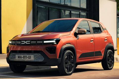 Novo Kwid elétrico tem vantagem em 5 pontos do BYD Dolphin e Ora 03; quanto custa?