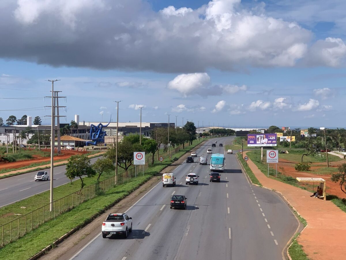 Brasília isenta totalmente o IPVA de veículos elétricos e híbridos - Foto: Robson Quirino/ Garagem360