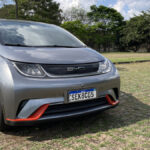Fábrica da BYD no Brasil inicia operações com a produção do Dolphin Mini