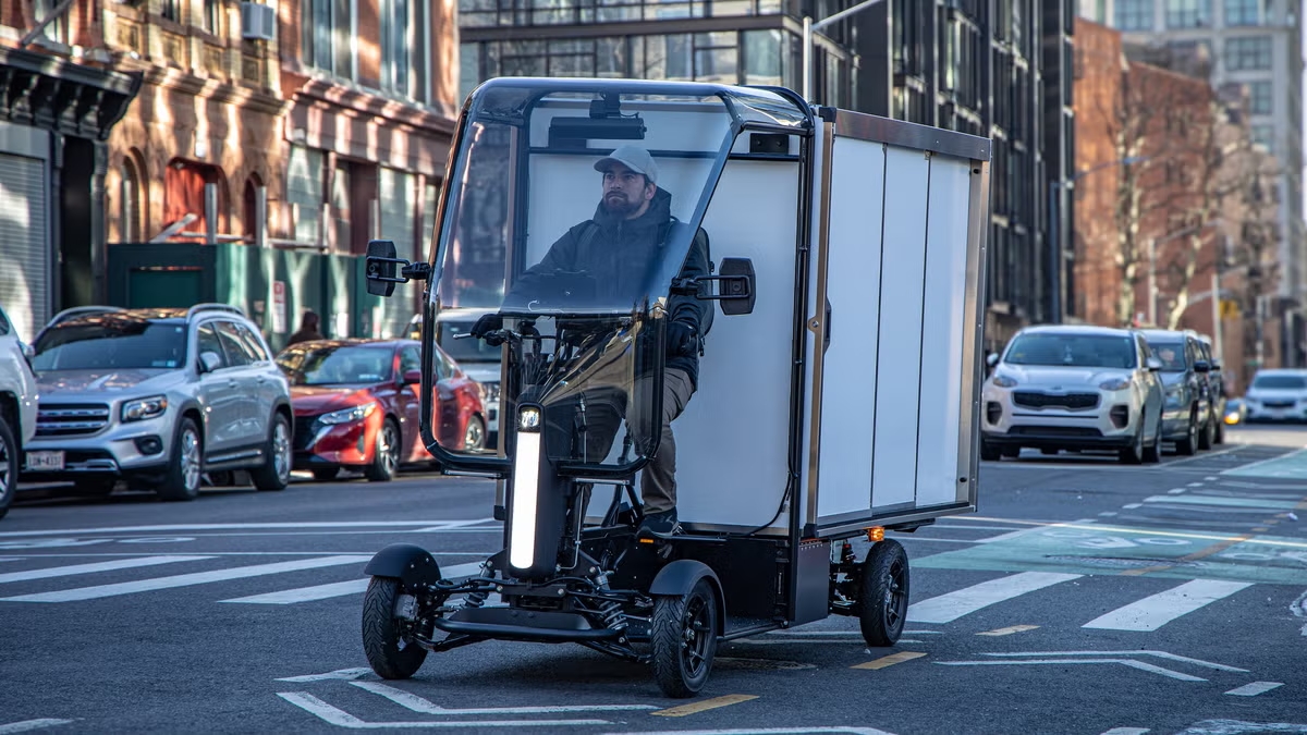 Honda apresenta quadriciclo elétrico voltado para entregas