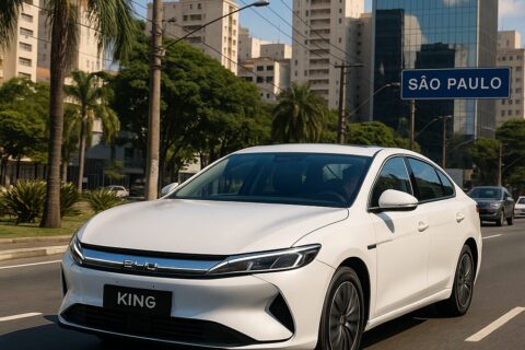 BYD King será o terceiro carro da marca chinesa produzido no Brasil