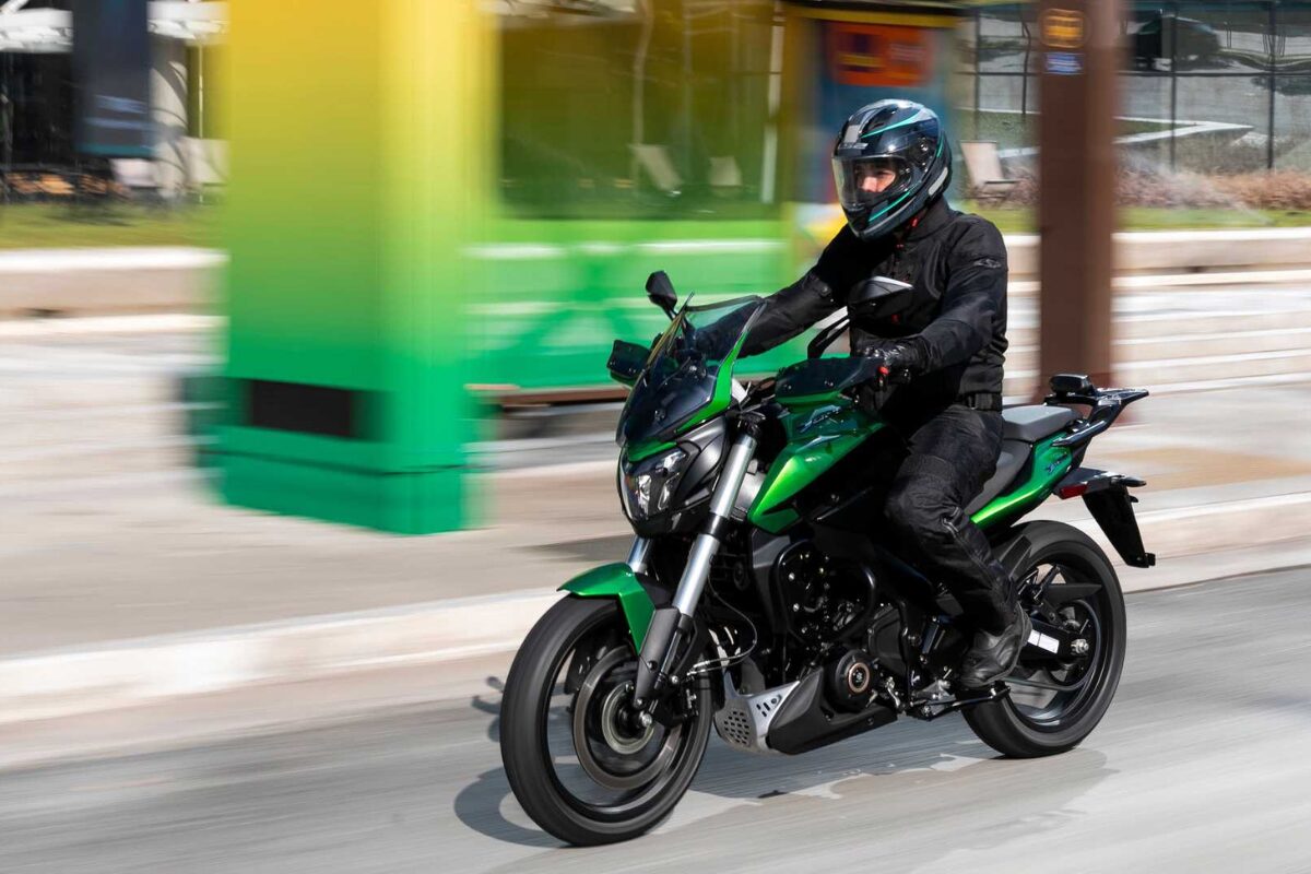 Bajaj Dominar 400 - Foto: divulgação