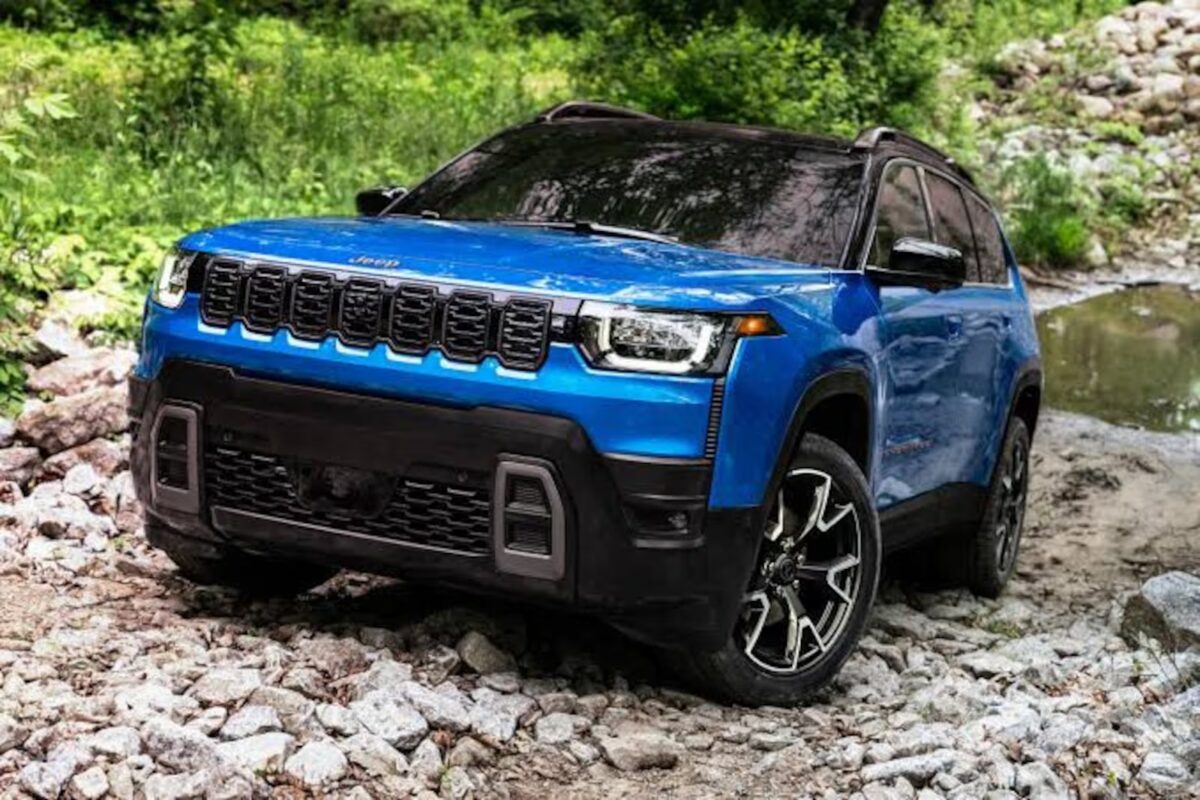 Stellantis divulga imagens da nova geração do Jeep Cherokee