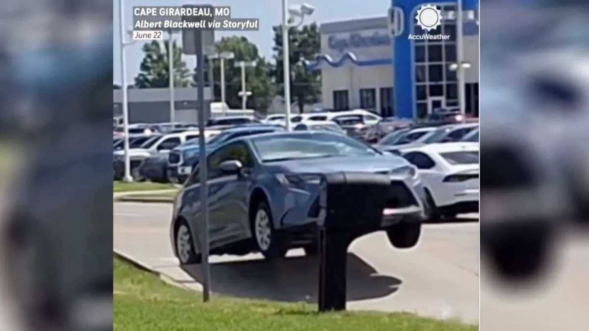 Frio no Brasil, calor nos EUA: onda de calor deforma estradas e faz Toyota Corolla “voar”