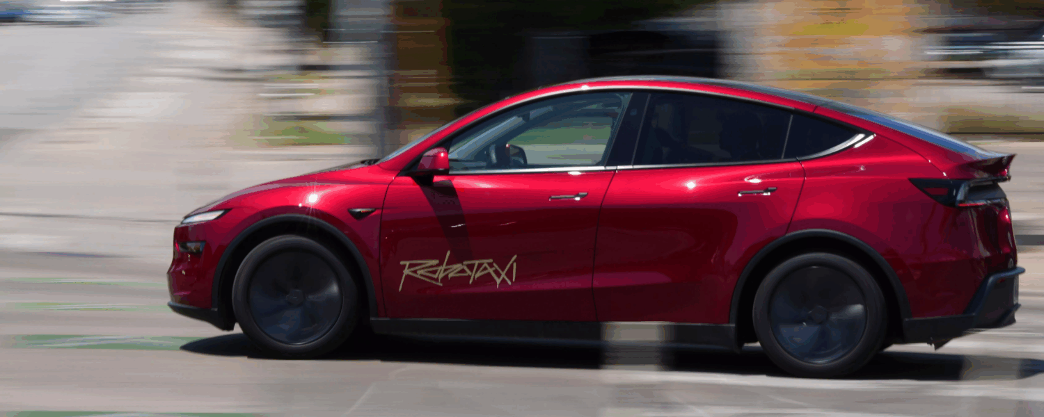 Robotáxi da Tesla mal começou a operar e já enfrenta problemas