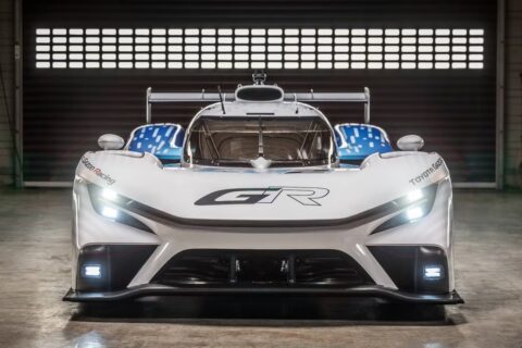 Toyota exibe carro de corrida movido a hidrogênio em Le Mans