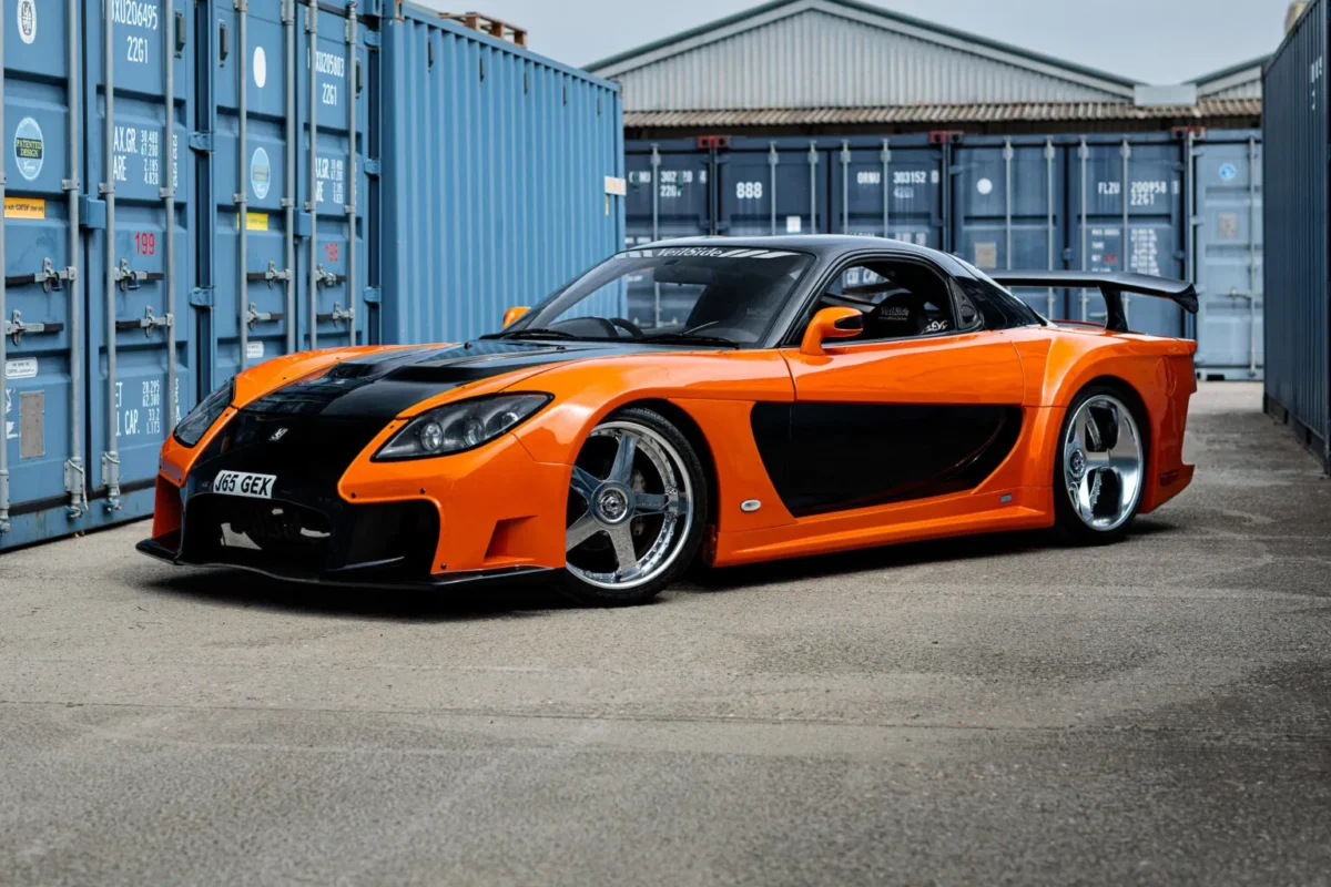 Mazda RX-7 do filme Velozes e Furiosos vai a leilão