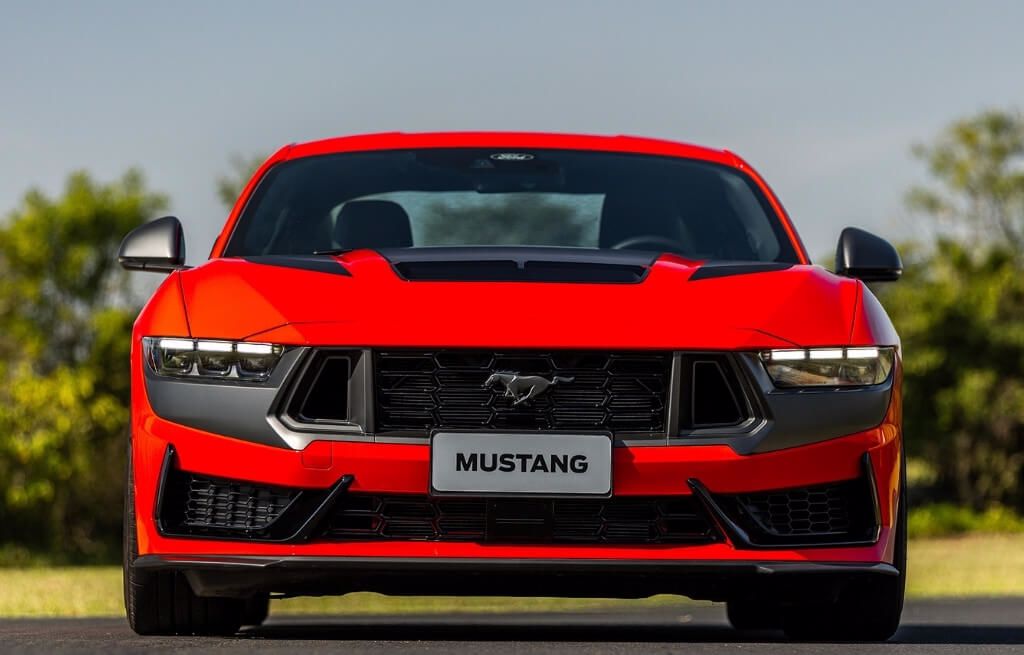 Mustang Dark Horse - Foto: Divulgação
