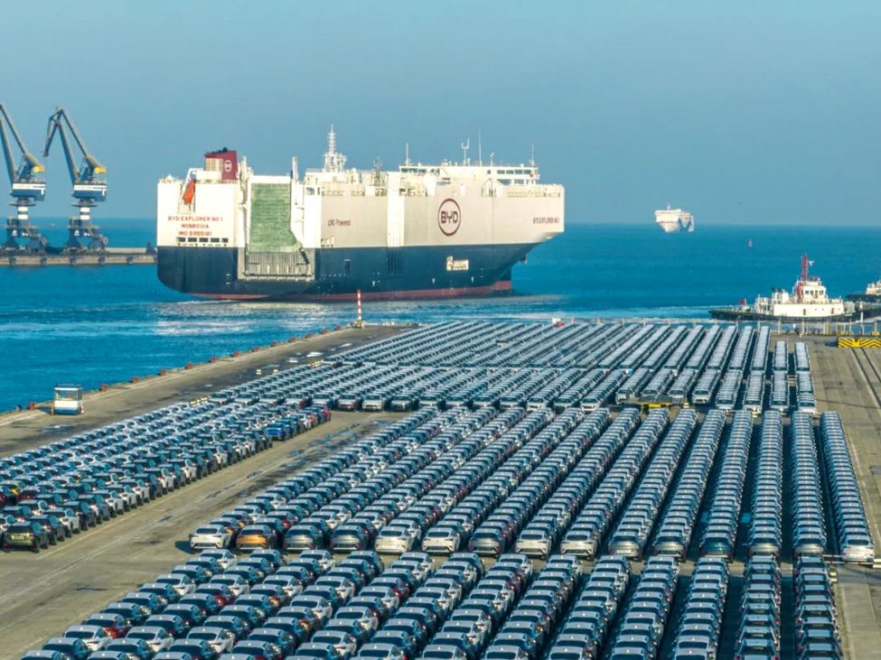 Gigantes chinesas: BYD e SAIC superam 2 milhões de unidades no 1º semestre de 2025