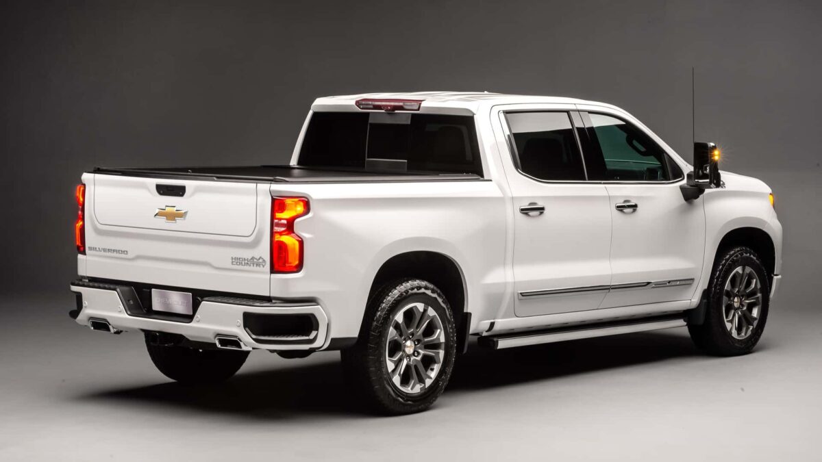 Picapes, SUVs e elétricos impulsionaram montadora - Foto: Divulgação 