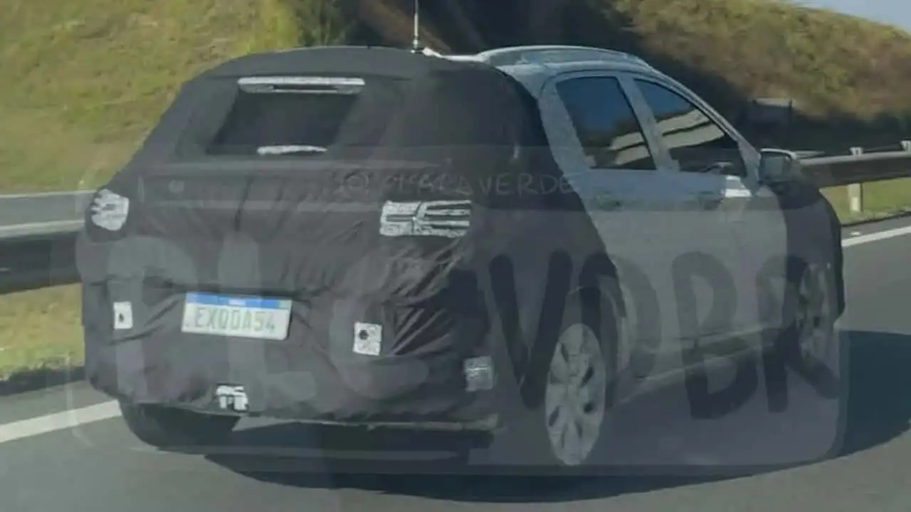 Novo Onix SUV - Foto: Placa Verde