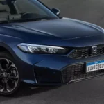 Honda Civic 2026 chega com motorização híbrida e sem aumento de preço