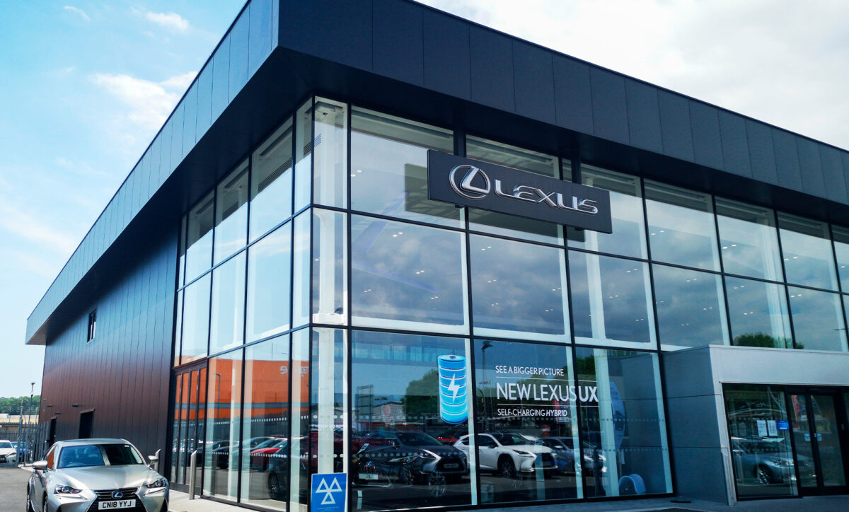 Pesquisa de opinião: Lexus e Nissan são eleitas as melhores marcas; carros elétricos e híbridos decepcionam