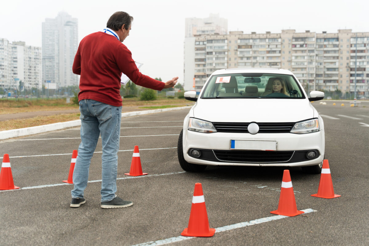 CNH sem autoescola também vai acabar com a prova prática do Detran?