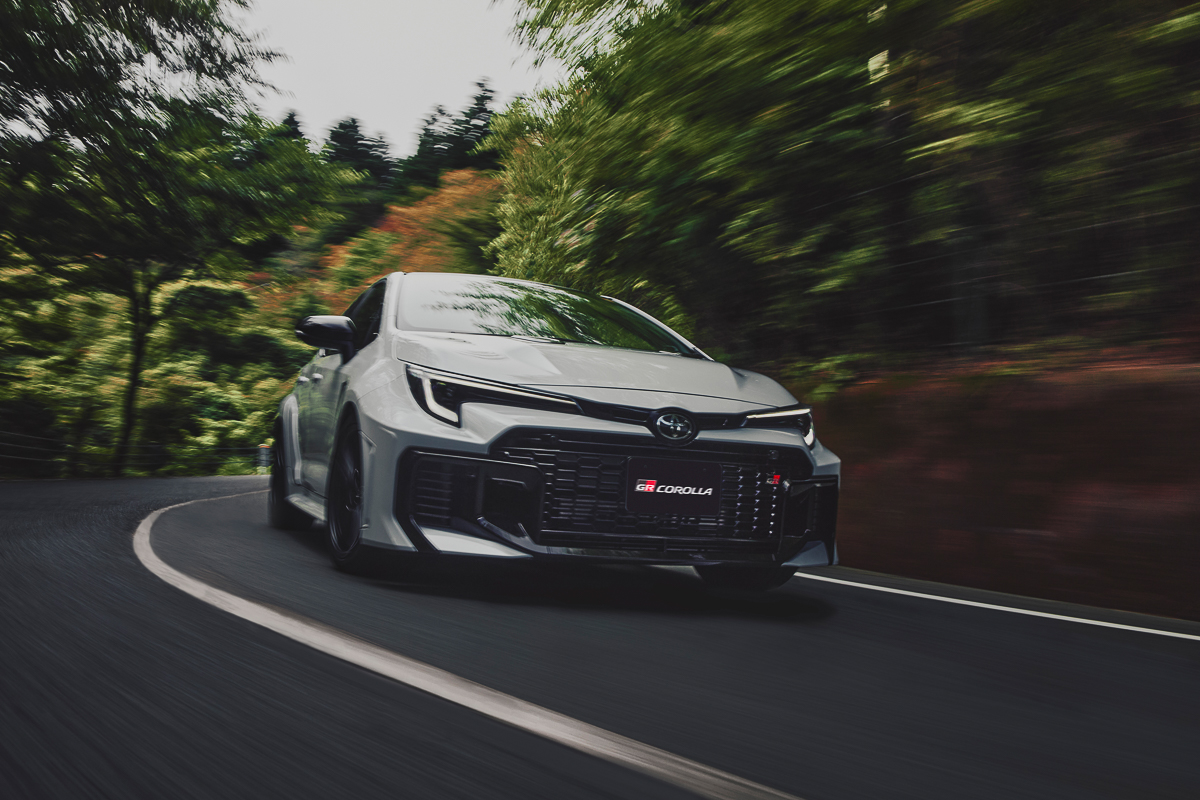 Não sobrou nada pra nós: Toyota GR Corolla 2025 atualizado no Japão