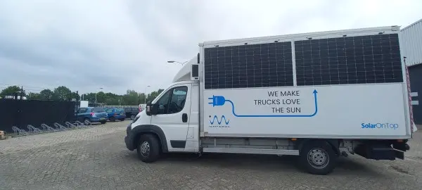 Painéis solares em carros: Estudo aponta potencial e desafios
