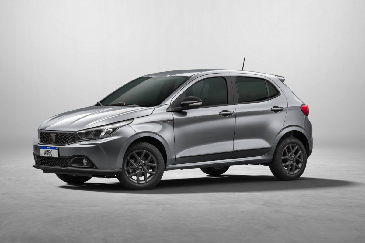 Oportunidade: Fiat Argo 1.0 Flex tem desconto de R$ 10 mil para rivalizar com Polo