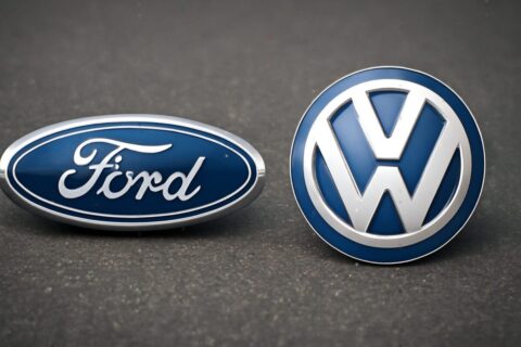 Parceria entre Ford e Volkswagen prevê bilhões em economia