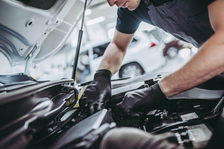 manutenção do carro; manutenção preventiva; revisão anual