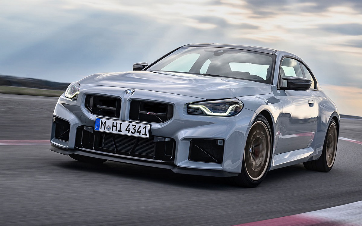 Novo BMW M2 CS chega ao Brasil com 510 cv por quase R$ 1 milhão