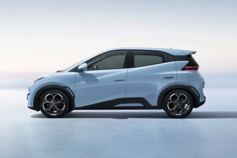 BYD Dolphin Mini fica mais barato e versão nacional sai por menos de R$100 mil