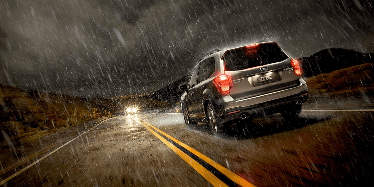 Chuva forte vindo aí: 7 cuidados urgentes para seu carro não acabar no alagamento