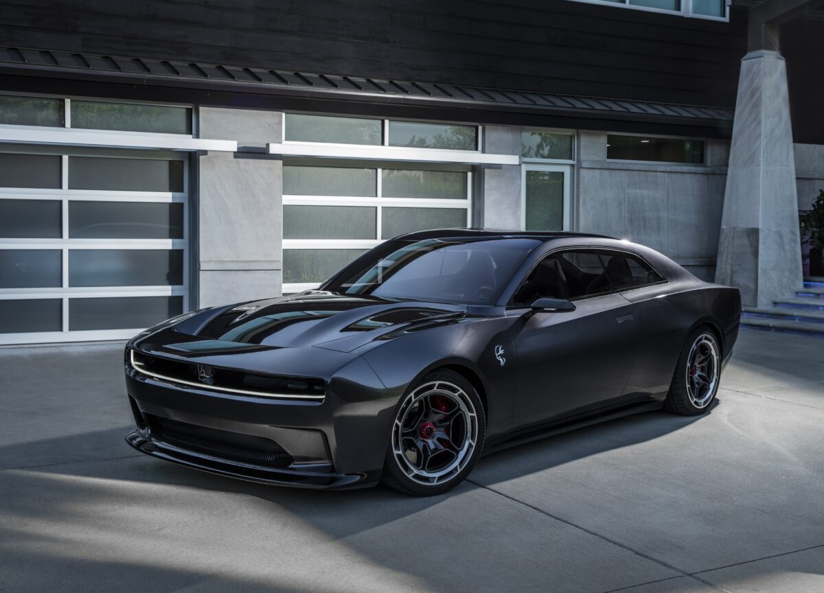 Dodge Charger elétrico cancelado