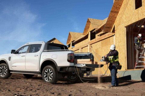 Ford confirma Ranger Híbrida Flex, rival do SW4, e mais 18 lançamentos