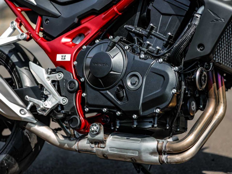 Nova Honda Hornet 750 2026