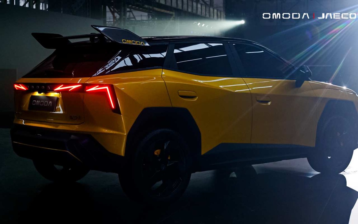 Novo Omoda 4 Ultra terá 200 cv e mira direto no Fiat Abarth como rival
