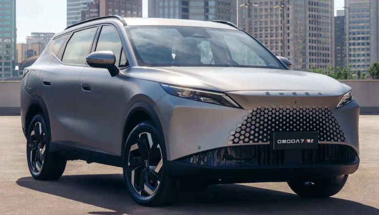 Novos SUVs híbridos da Omoda