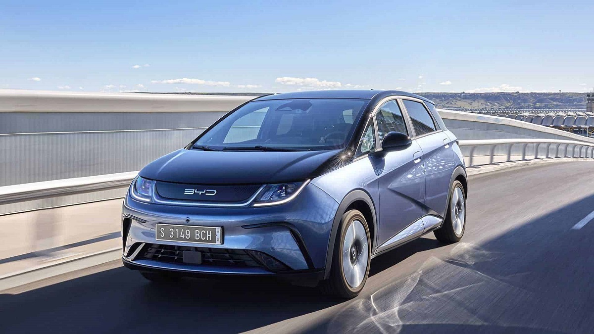 Carro elétrico é mau negócio? Modelo lidera o ranking de desvalorização no país