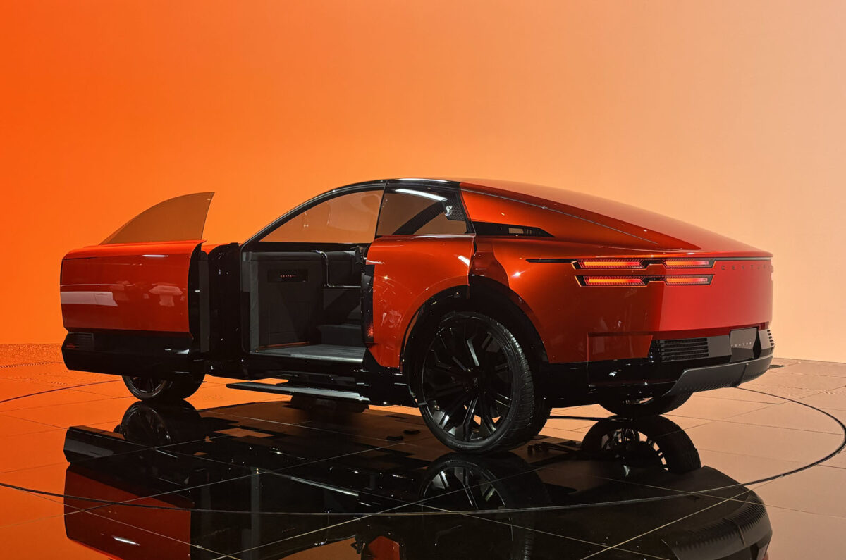 Novo Toyota Century Coupé Concept