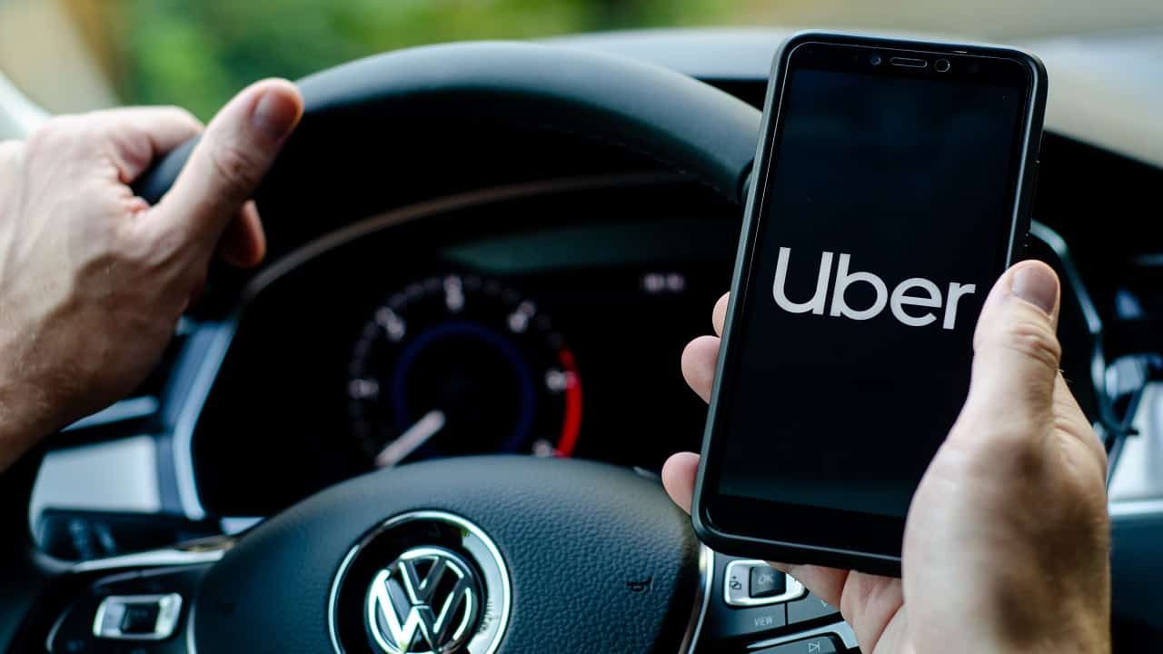 Alugar carro ou ter próprio para ser Uber