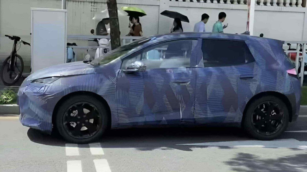 BYD Dolphin híbrido