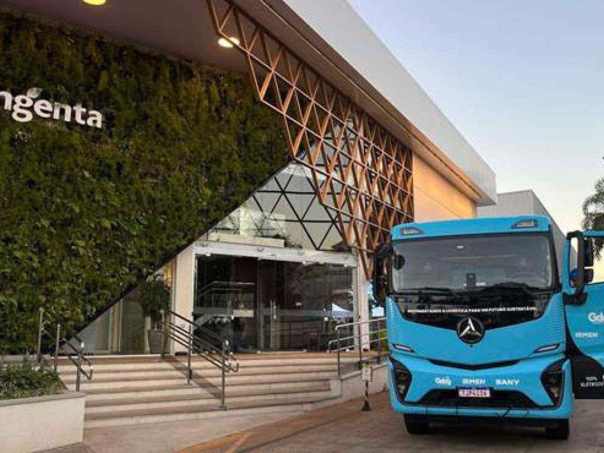 Caminhão elétrico