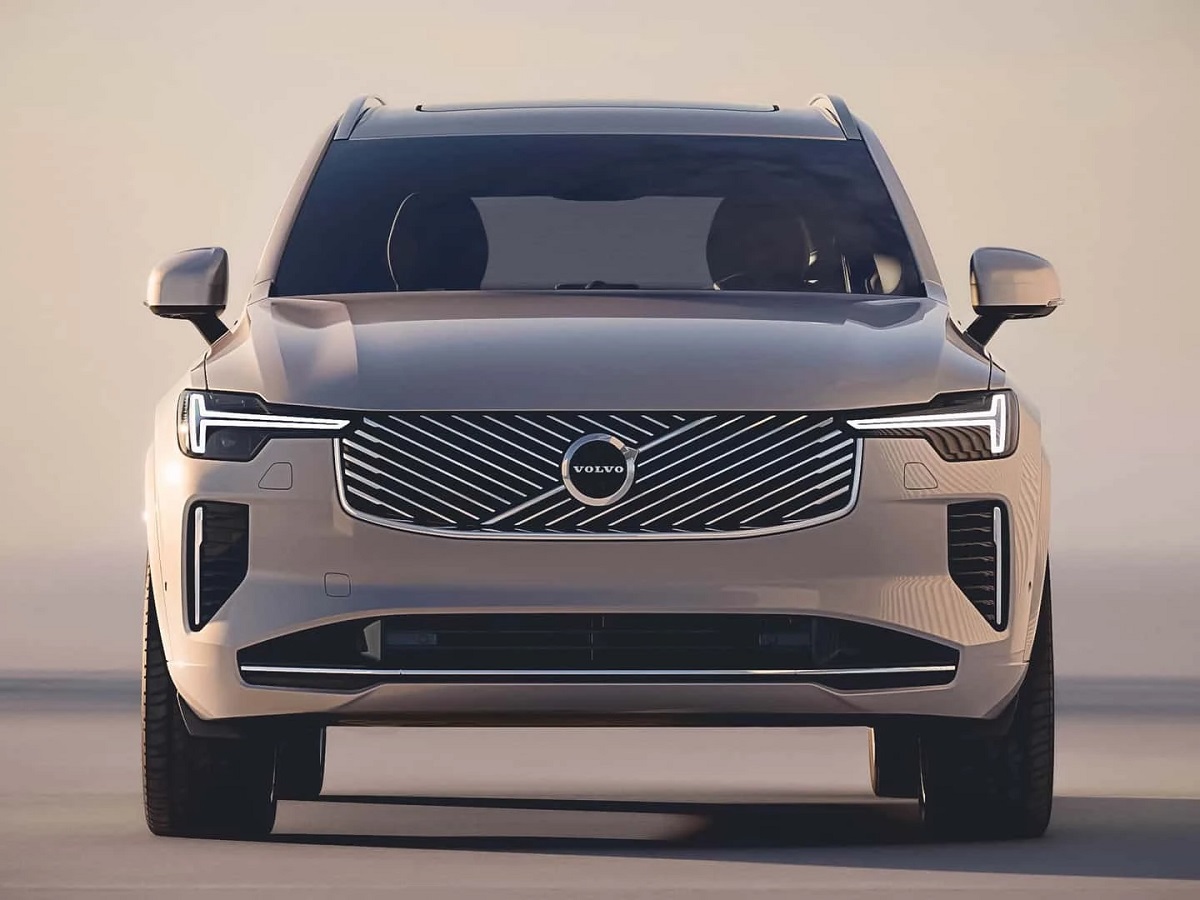 Carros híbridos da Volvo batem 1 milhão de vendas e estratégia da marca surpreende