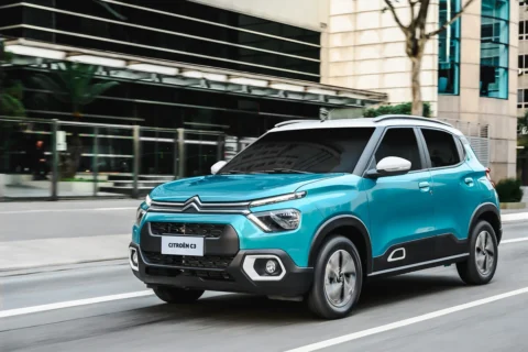 C3 You tem queda de R$ 20.030,98, mas Fiat Argo responde com corte maior em maio