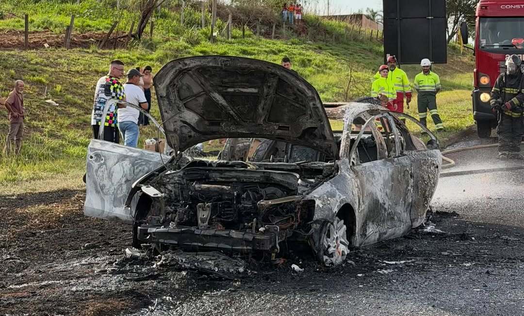 Jetta R-Line incendiado em SP por ser rebaixado: o alerta sobre os limites da modificação automotiva