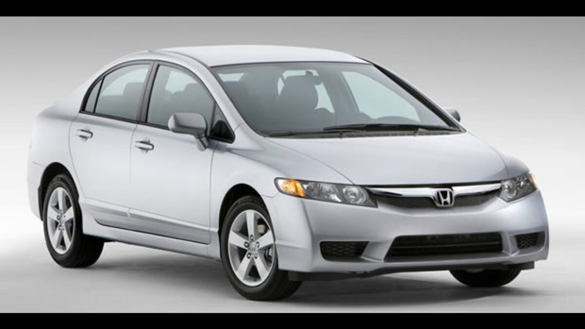 Honda Civic 2007 - Foto: Divulgação